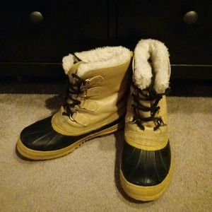 Sorel. Boots